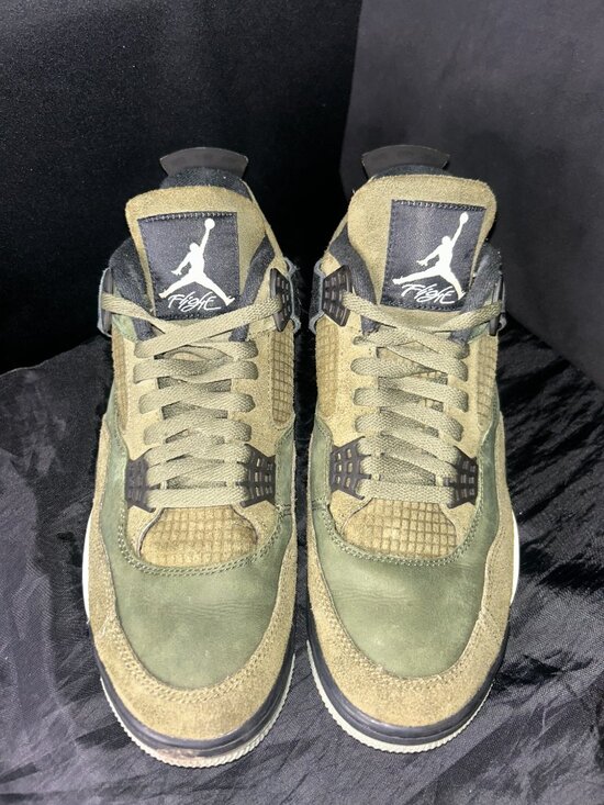 Air Jordan 4 Retro SE Craft \